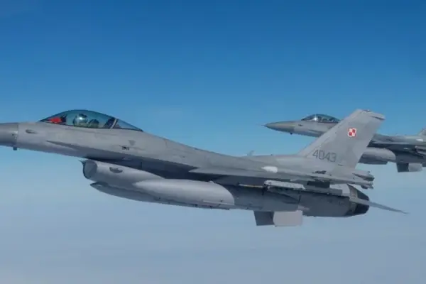 Нештатна ситуація на F-16 під час перехоплення: пілот катапультувався і вижив