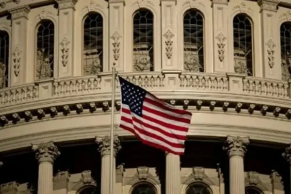 Сенат США 7 серпня схвалив “пекельні санкції” Грема проти РФ: ключові факти