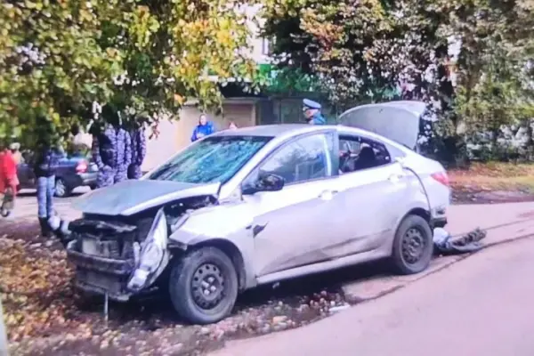 У Новомосковську підірвали авто колишнього працівника ФСВП, підозрюваного у катуваннях полонених